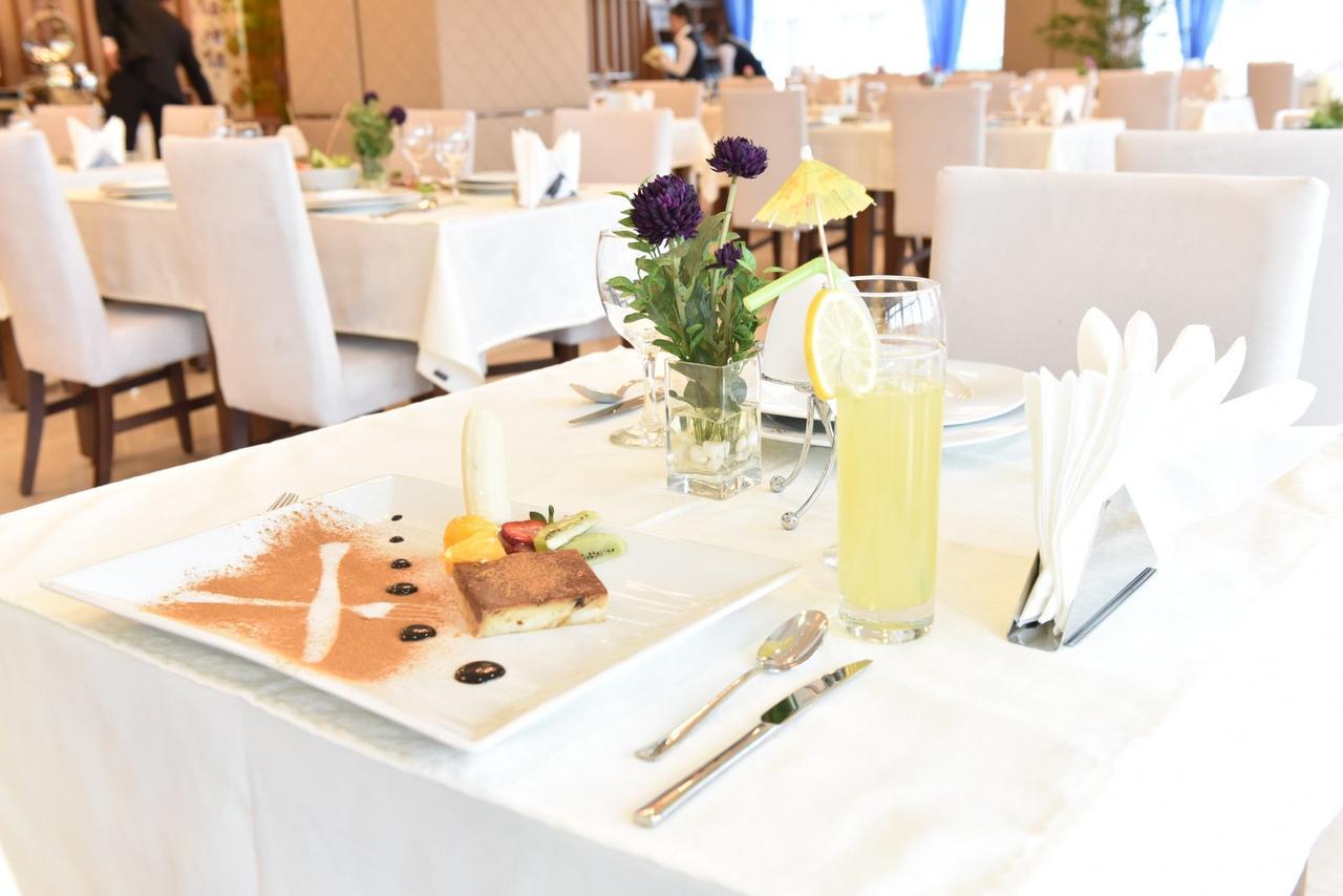 Ozgobek Ronesans Hotel De Luxe Uşak Zewnętrze zdjęcie