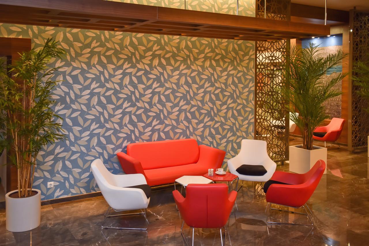 Ozgobek Ronesans Hotel De Luxe Uşak Zewnętrze zdjęcie