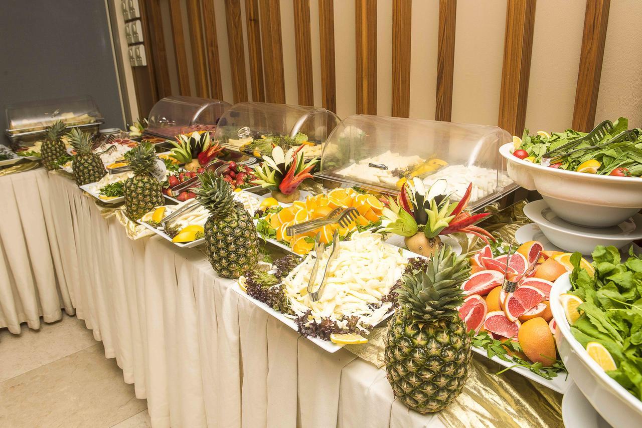 Ozgobek Ronesans Hotel De Luxe Uşak Zewnętrze zdjęcie