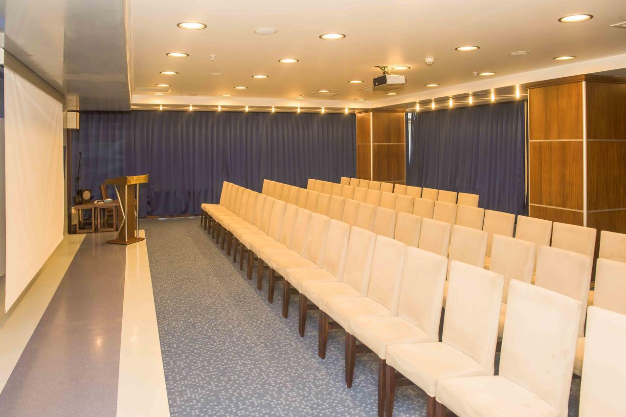 Ozgobek Ronesans Hotel De Luxe Uşak Zewnętrze zdjęcie